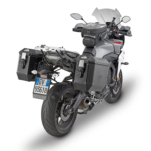 Givi Monokey Trekker Alaska Side Cases (Pair) - Black 6 Givi Monokey Trekker Alaska Side Cases (Pair) - Black - Image 4