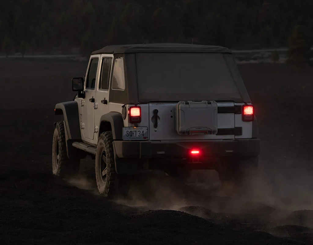 Denali B6 LED Brake Light Visibility Mount - Red 8 Denali B6 LED Brake Light Visibility Mount - Red - Image 6