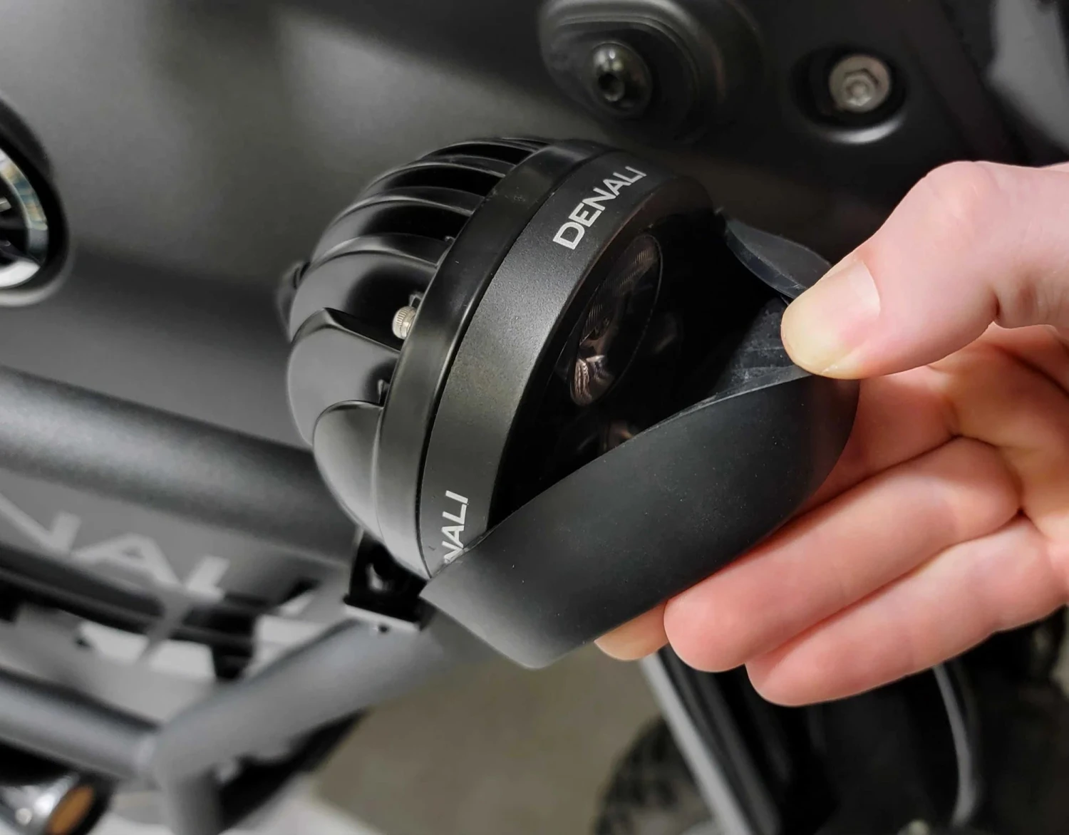 Denali Slip-On Blackout Cover Kit For D3 & DR1 LED Lights 5 Denali Slip-On Blackout Cover Kit For D3 & DR1 LED Lights - Image 3