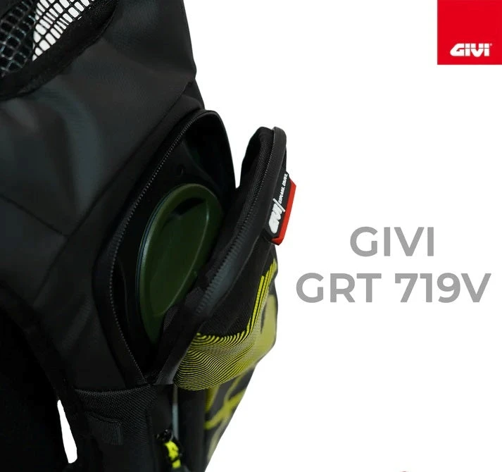 Givi Rucksack With Camelback Pac - 3 Litres 6 Givi Rucksack With Camelback Pac - 3 Litres - Image 4