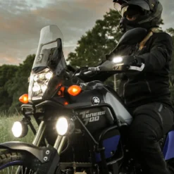 Denali T3 Switchback LED Turn Signal Pods - Front 35 Denali T3 Switchback LED Turn Signal Pods - Front -Highnoteperformance Store T3FrontInstalled6 2000x 55bbf718 5dda 4cfe 889e d4e772dde5aa