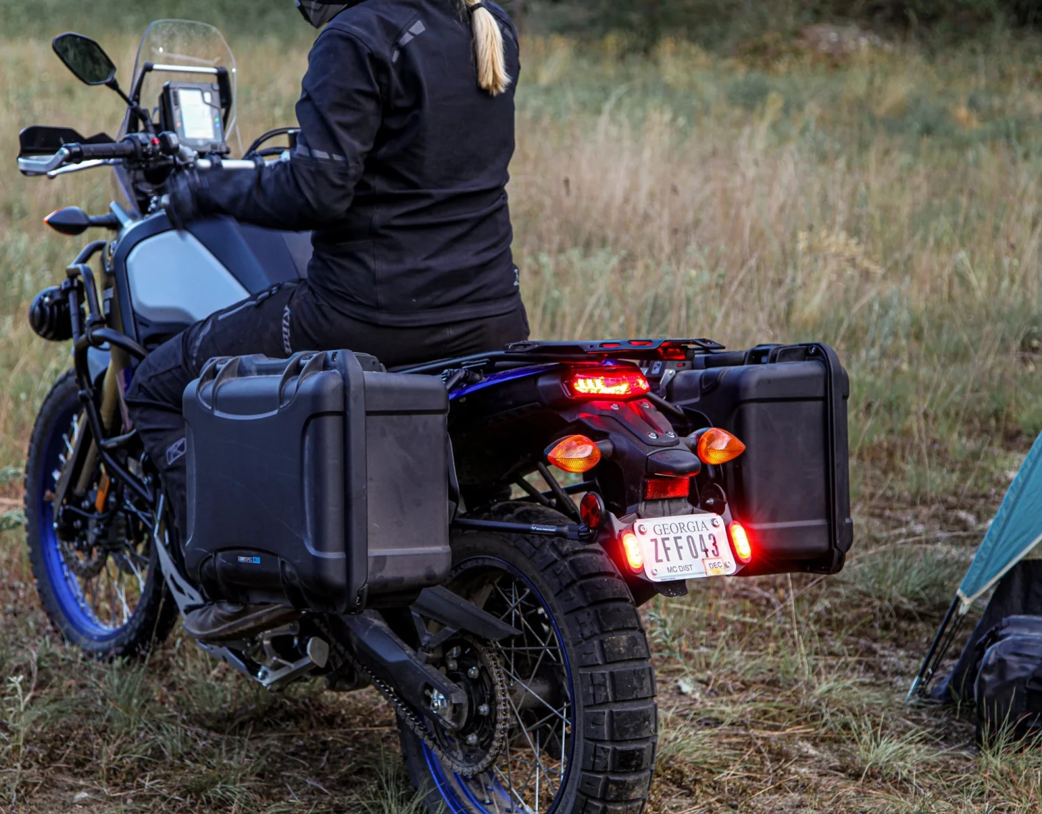 Denali T3 Modular Switchback Signal Pods - Rear 11 Denali T3 Modular Switchback Signal Pods - Rear - Image 9