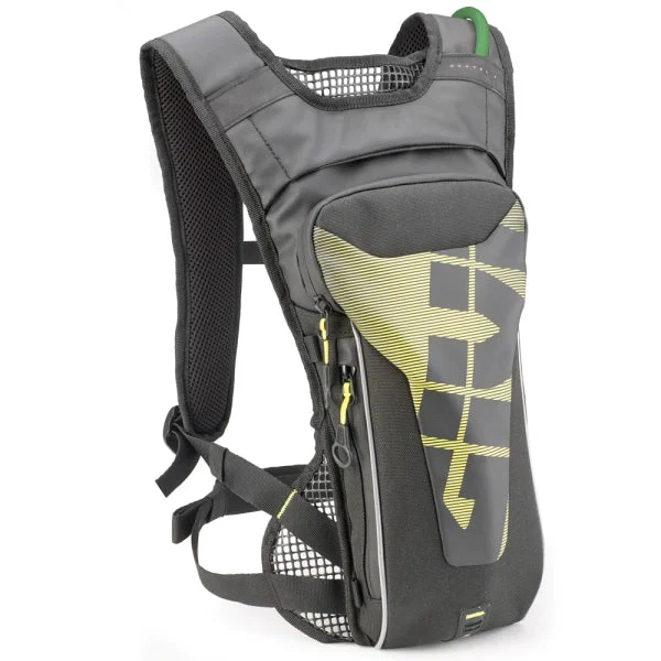 Givi Rucksack With Camelback Pac - 3 Litres 3 Givi Rucksack With Camelback Pac - 3 Litres